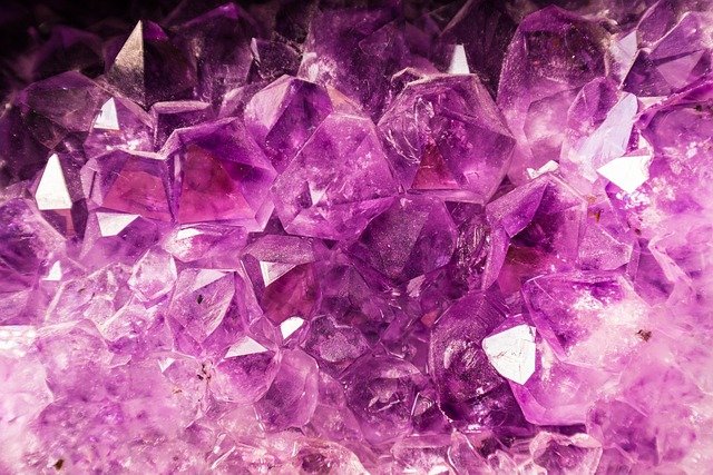 The 5 Best Crystals For Graduation